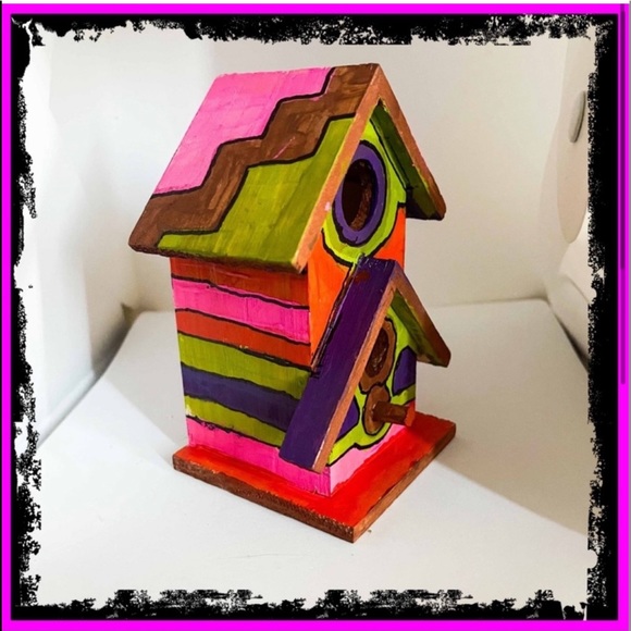 New Hand Painted & Handcrafted Double Hole Custom Birdhouse Home Decor - Picture 2 of 15